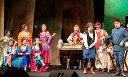 Antalya'da tiyatro şöleni