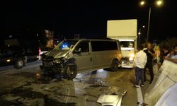Manavgat'ta zincirleme kaza: 3 yaralı