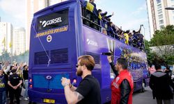 Fenerbahçe Euroleague şampiyonluğunu taraftarıyla kutladı