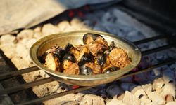 Sarımsak kebabı damak çatlatıyor