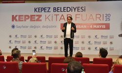 Barbaros Şansal Kepez Kitap Fuarı’nda