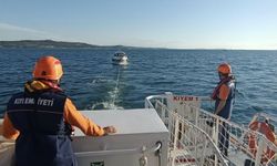 Boğaz'da sürüklenen tekne kurtarıldı