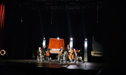 'Scherzo' Antalya’da ayakta alkışlandı
