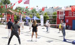 Dokumapark'ta Anne Çocuk Voleybol Festivali