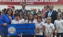 Hüseyin Ak'ın gururu oldular