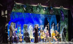 Addams Ailesi Antalya’da büyüledi