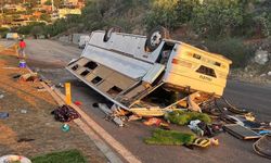 Hatay'da feci kaza: 25 yaralı