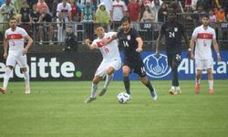 Milliler ABD'yi devirdi