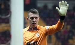 Muslera, Türkiye’den ayrıldı