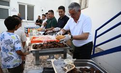 Başkan Topaloğlu ve futbolcular mangalda buluştu