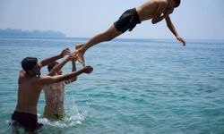 Bayramın ilk gününde sahillerde yoğunluk oluştu