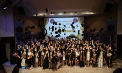 Mühendislerin mezuniyet heyecanı