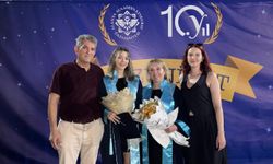 Mezuniyette duygu dolu anlar