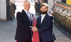 Belçika Kralı Şili'de mahsur kaldı