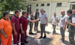 Bölge müdüründen yangın binasına ziyaret