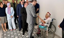 Antalya protokolünden huzurevine bayram ziyareti