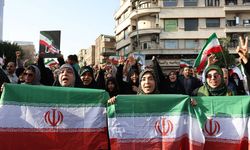 İran’da ABD’nin saldırıları protesto edildi