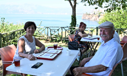 Kıdemli sakinlerden mangal turnuvası