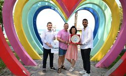 Tatile 20 yıldır Kemer'e geliyorlar