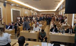 Manavgat’ta gergin meclis