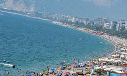 Antalya'ya rekor sıcaklık geliyor