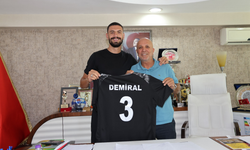 Merih Demiral'dan Alanyaspor'a ziyaret