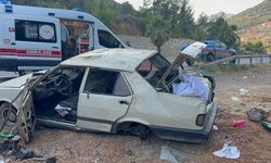 Savrulan araç takla attı 5 yaralı