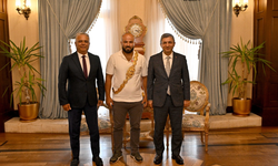 Orhan Okulu Vali Şahin'i ziyaret etti