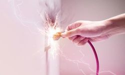 Elektrik çarpması sonucu yaşamını yitirdi