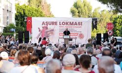 Konyaltı'da aşure lokması