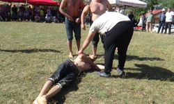 Güreşçinin dirseği kırıldı