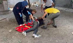 Polisi gören torbacı damdan atlayıp ayağını kırdı