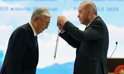 Tokayev’e Devlet Nişanı tevcih edildi