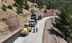 Büyükşehir’den kırsalda yol çalışması