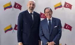 Bağımsızlık günü Antalya’da kutlandı