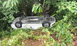 Otomobil şarampole devrildi: 6 yaralı