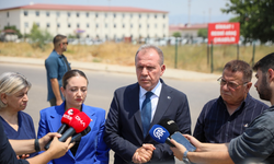 Vahap Seçer’den Böcek’e ziyaret