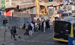 Motokurye bariyerleri yıkıp inşaat alanına daldı
