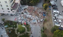 Bina sahibi ve müteahhit gözaltına alındı