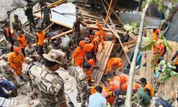 Sel felaketinde ölü sayısı 60