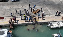 Balıkçı Barınağı'ndan 2 ton çöp çıktı