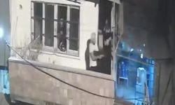 Balkondan balkona silahlı çatışma