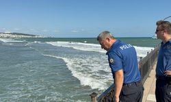 Denize giren 2 genç boğuldu