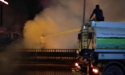 Yanan kamyonu polis söndürdü