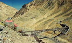 Dünyanın en büyük bakır madeni göçtü: 6 ölü