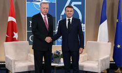 Erdoğan, Macron ile görüştü