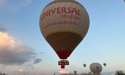 Balonlar, Türk bayrakları ile havalandı