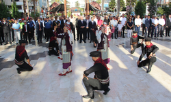 Kumluca'da Zafer Bayramı coşkusu