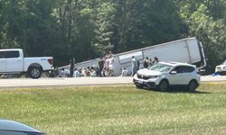 New York'ta otobüs devrildi: 5 ölü