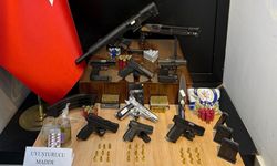 Antalya’da helikopter destekli şafak operasyonu